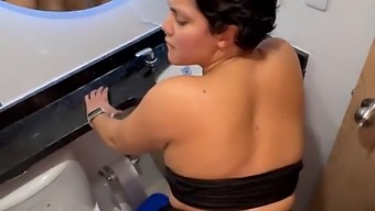 A Chance Encounter Leads To Intense Anal Sex With A Young Colombian Teen After Public Car Dancing